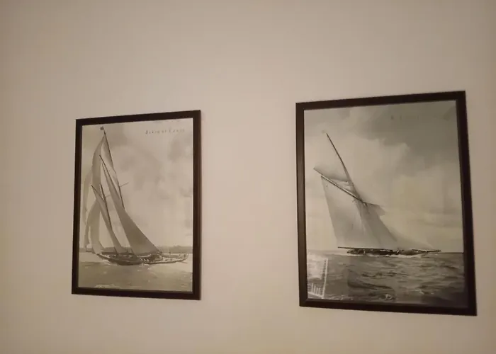 Vele With Parking And Sea View